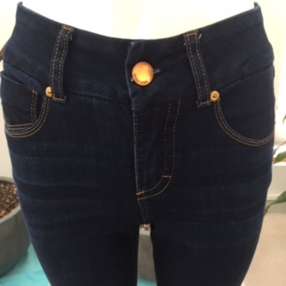 Seven7 High Rise Tummyless Women’s Skinny Dark Wash Jean - 6 - Picture 2 of 15